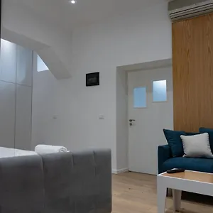 Appartement Britney's, Tirana