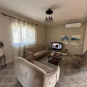 Appartement Center, Tirana